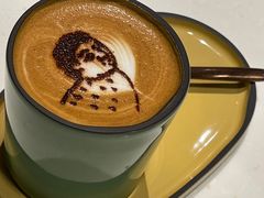 -潮一不贰·法式甜品·生日蛋糕·西式简餐(外滩店)