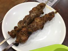 -护国寺小吃店(红莲南路店)