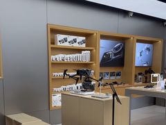 -DJI大疆(深圳华强北曼哈授权体验店)