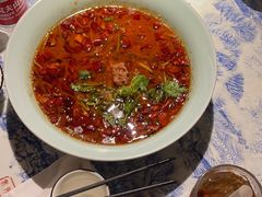 水煮牛肉配虾-老外婆·渔村(恒一广场店)