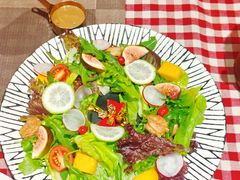 -自然食集西餐厅(泰晤士小镇店)