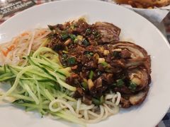 -鼓楼吃面·肉啃肉(南锣鼓巷店)