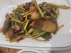 -钟记陕南菜·煎锅鱼(红专南路店)