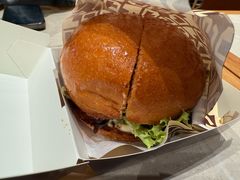 柠香蟹籽牛肉汉堡-JPG canteen(广州乐峰广场店)