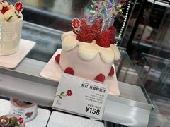 -花花卷卷·鲜食蛋糕(静安久光百货店)