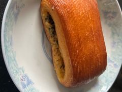 -VERIE BAKEHOUSE