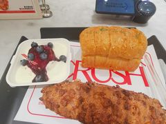 -HOT CRUSH趁热集合·现烤面包(环球港店)