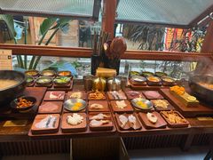 -银米·云南传统过桥米线(双廊黑金冠店)
