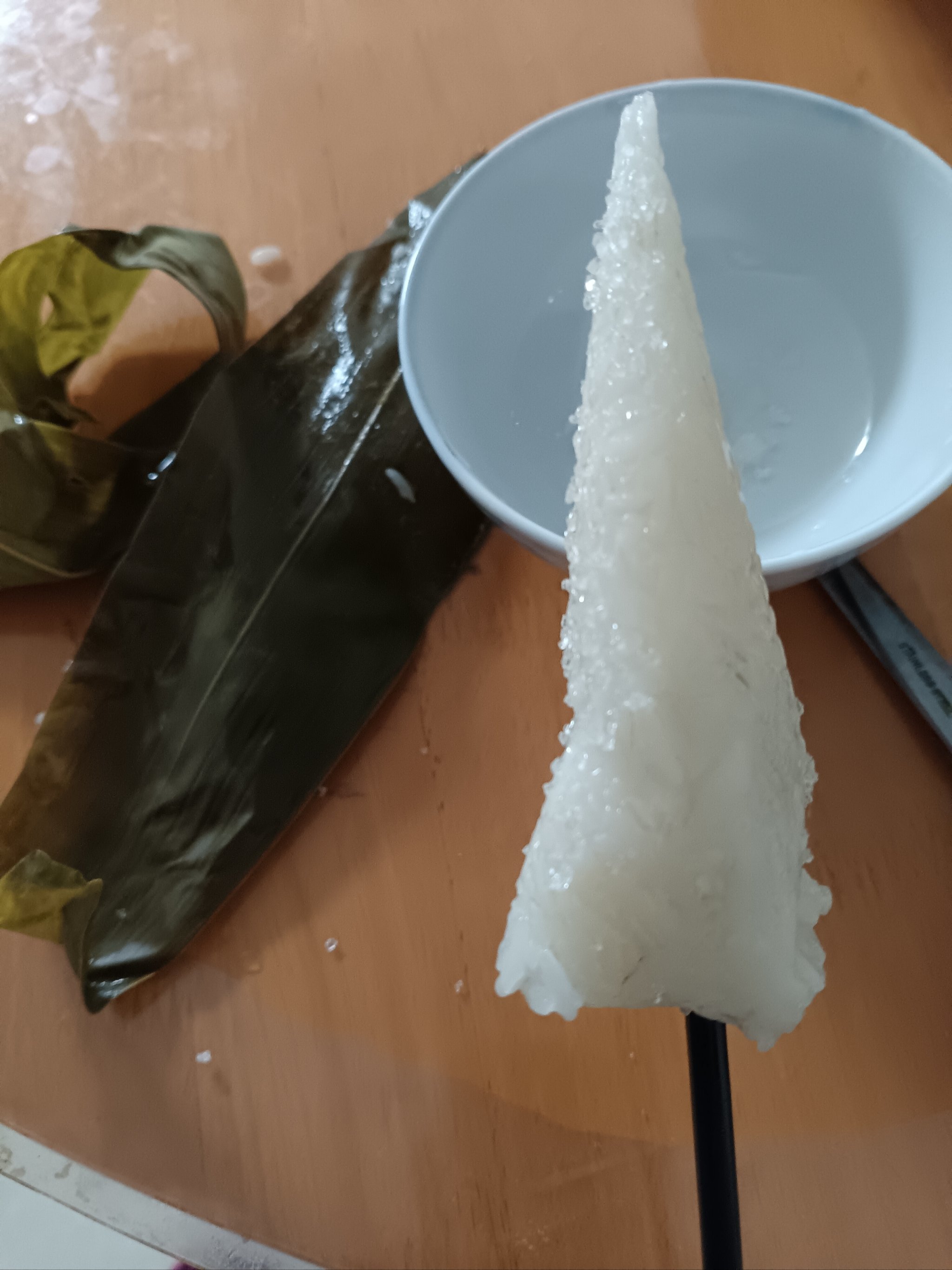 一直怀念小时候的白米粽,沾点白糖,味道简