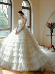 -艾米婚纱&婚礼策划