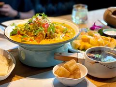 -暹罗酒肆泰餐厅酒吧