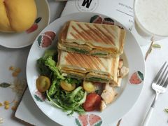 芝香薄切火腿片大嘴三明治-星巴克(天津滨海金元宝于家堡店)