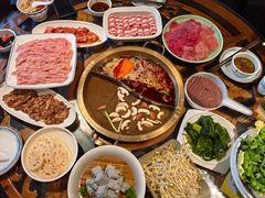 -小天鹅火锅·一线江景洪鼎旗舰店(洪崖洞店)