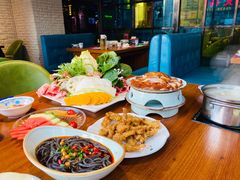 -龙聚德北京烤鸭(沙坪坝华宇A馆店)