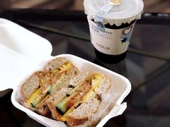 -Oasis coffee燕谷咖啡(公信店)