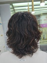 -镁连社·美联社