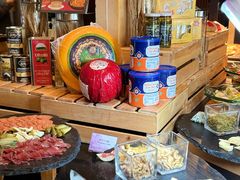 -美食汇海鲜自助餐厅·小龙虾烧烤(富力万达文华酒店)