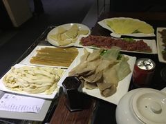 -重庆德庄火锅(体育中心店)