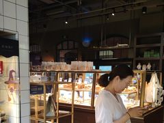 -黑草莓(重庆路店)