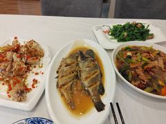 焖杂鱼-丽华家常菜(北马路店)