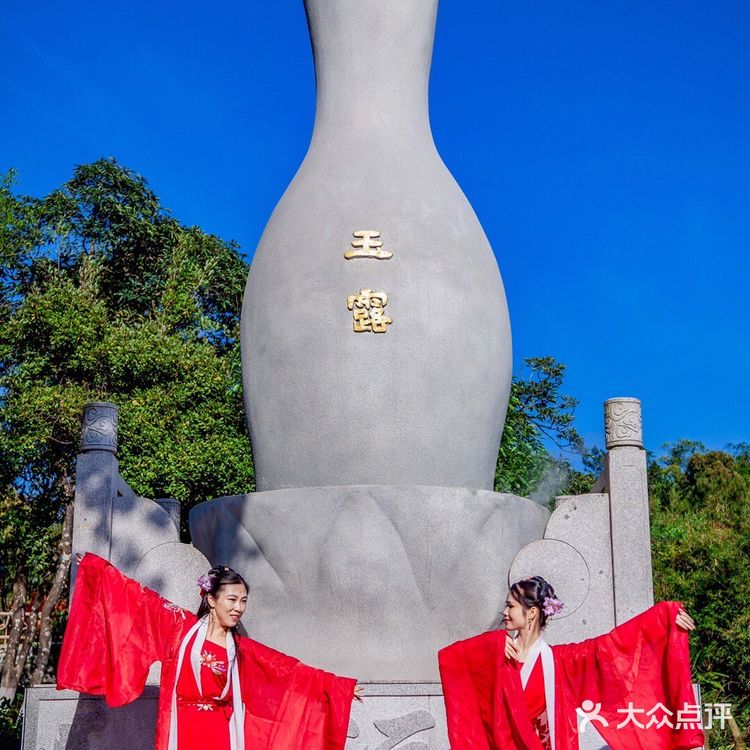 古韵观音山，穿汉服赏花“趣”踏青