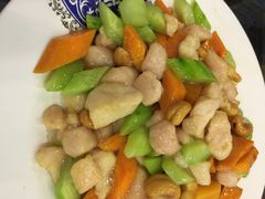 东四民芳餐厅(小街店)-东四民芳餐厅(世茂工三店)