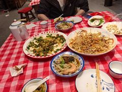 -鱼满舱·鲜活海鲜·正宗鲁菜