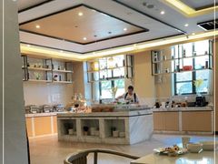 -长沙省政府地铁站亚朵酒店