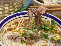 -云阿蛮云南生烫牛肉米线(奉贤路店)