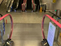 -红土地(地铁站)