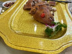 烤乳鸽-黄埔华苑酒家(黄埔总店)