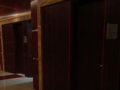 -湖影中餐厅·南京金茂威斯汀大酒店
