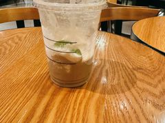 -星巴克(珠海仁恒滨海中心店)
