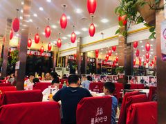 大堂-簋街仔仔小龙虾(总店)