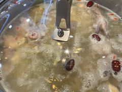鸡汤火锅-一席地·本地鸡窝·杭帮鸡火锅(萧山银隆百货店)