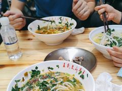 -文山荷鲜居(翠湖店)
