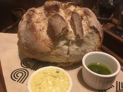 -恰餐厅及酒吧 CHAR Bar & Grill (北京丽都皇冠假日店)