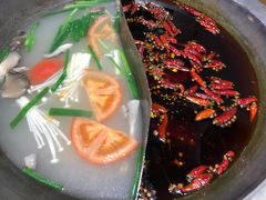 菌汤麻辣鸳鸯锅-宽板凳老灶火锅(南礼士路店)