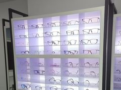 -造寸眼镜·蔡司官方授权店(东门店)
