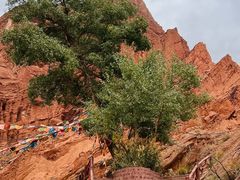 -天山神秘大峡谷