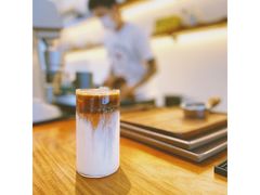 -Line 咖啡(石厦花园店)