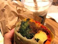 牛肉菠菜大卷-星巴克(昆明机场III店)