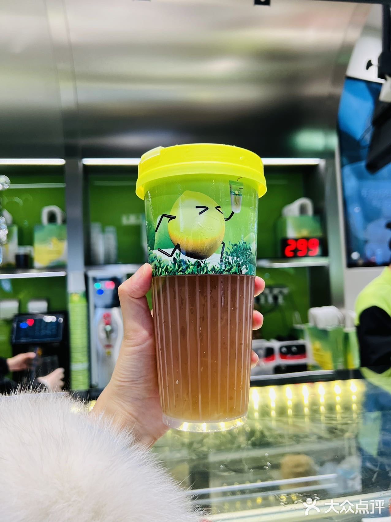 打卡｜柠檬向右👉手萃分子柠檬茶