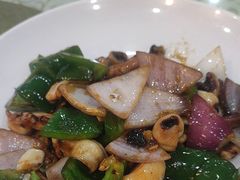 -鹏城人家海鲜酒家·23年老字号(较场尾店)