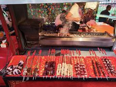 -乌恰市场(彩虹商场店)