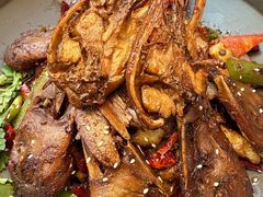 -二钳洞庭虾蟹·江湖菜(成都鹭岛店)