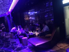-OZONE 顶楼酒吧(香港丽思卡尔顿酒店)