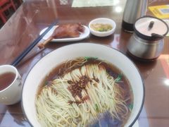 -百年老字号·观振兴蟹黄面·三虾面·苏式面(观前街富仁坊巷店)