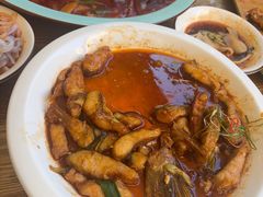 -乡村馕坑肉·烧烤·新疆菜·本地人更爱吃(阿勒泰首店)