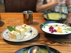 -塔哈尔·新疆盛宴(城西银泰店)